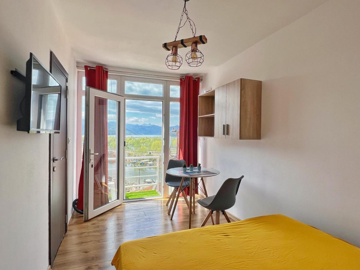 Jg Studio Apartment Vranjina Exterior photo